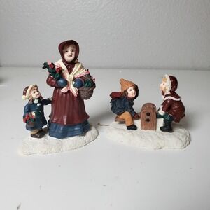 Vintage Mervyns Christmas Village Accessories Family Shopping 2PC Mom & Children